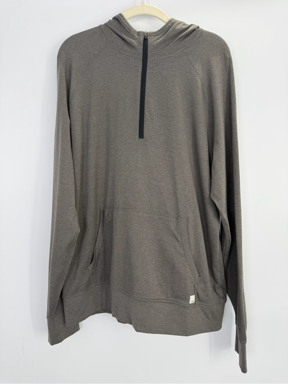 Vuori Men's Warm Grey Heather Ponto Performance Half Zip Hoodie Size Large